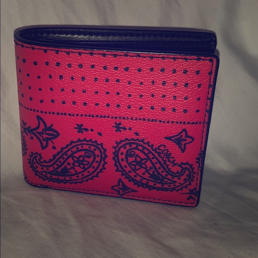 Coach Men’s billfold wallet